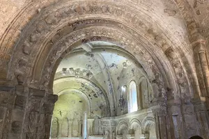 Tour image of Rock of Cashel Cahir Castle Private Day Tour from Dublin w/picnic