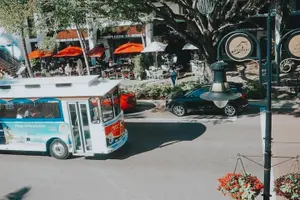 Tour image of Guided Tour of Naples on a Vintage Trolley (Hop on - Hop off)
