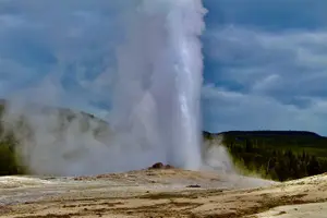 Tour image of 2-Day Yellowstone National Park Upper and Lower Loop Exploration
