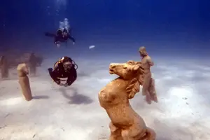 Tour image of 1 Shore-Dive for CERTIFIED DIVERS ONLY at Green Bay