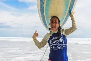 Tour image of Intermediate surf lesson for two participants