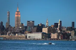 Tour image of Manhattan Adventure Sightseeing Boat Tour - departing MIDTOWN