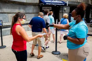 Tour image of Chicago River 45-Minute Architecture Tour from Magnificent Mile