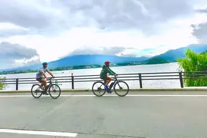 Tour image of Lake Kawaguchi Explorer: E-Bike Guided Tour