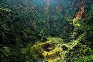 Tour image of Layover tour San Salvador city and Volcano tour El Boqueron National Park