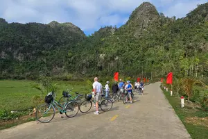Tour image of Discover Lan Ha Bay Viet Hai Village Hike to Ha Long bay