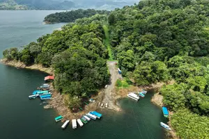 Tour image of Shuttle Transfer Lake crossing from Monteverde To Arenal