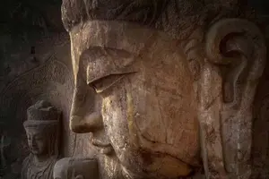 Tour image of Luoyang Highlights Day Trip of Longmen Grottoes and Shaolin Temple