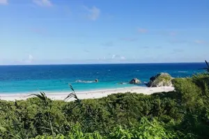 Tour image of Crystal Caves, Hamilton Shopping and Beach Tour
