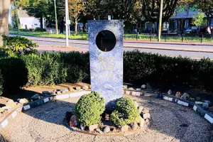 Tour image of Rotterdam, Delft, The Hague Day Tour Incl. Madurodam/Royal Delft