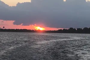 Tour image of Pontoon Lake Tours