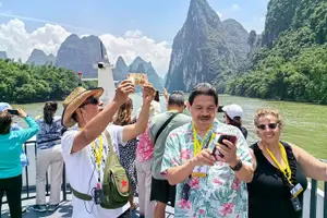 Tour image of 3-Day Private Guilin Tour with Li River Cruise and Yangshuo