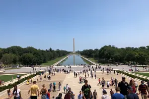 Tour image of Small Group Monuments Tour with Changing of the Guard