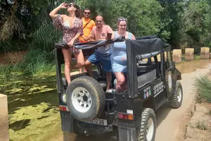 Tour image of Albufeira Safari w/ Krazy World Visit, Bones & Animals