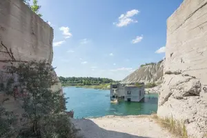 Tour image of Freedive in sunken prison