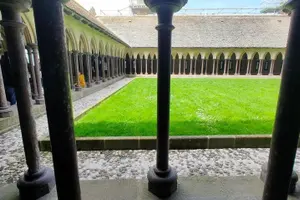 Tour image of Mont-St-Michel: Shared Tour (10 max) "Abbey Ticket Included"