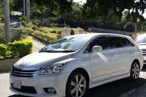 Tour image of Kingston Airport Transfers to Runaway Bay