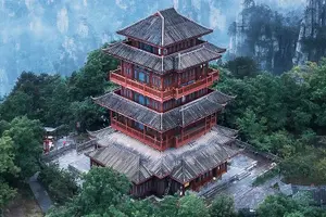 Tour image of 2 Days Glass Bridge & Avatar and Tianmen Mountain Private Tour